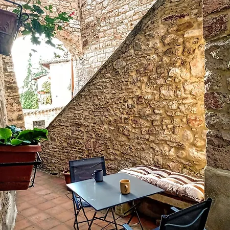 Dell'arco - *